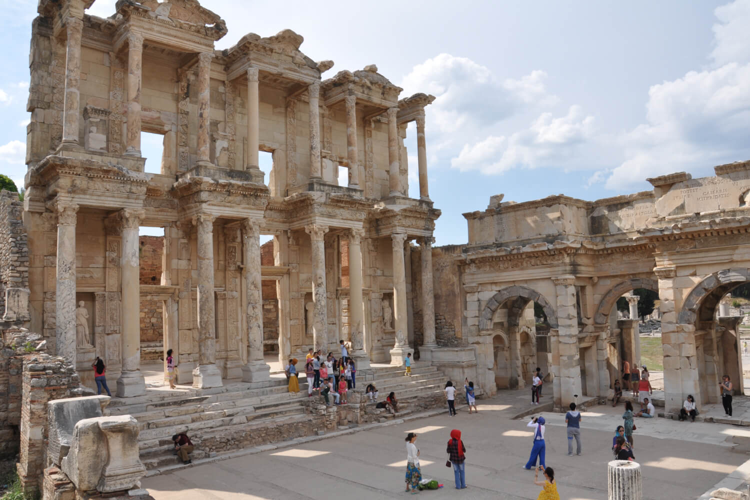 Ephesus & Virgin Mary House Tour from Kusadasi Port
